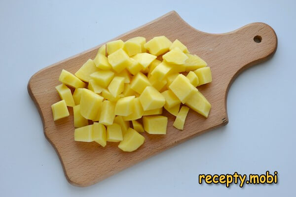 картофель нарезанный кубиком - фото шаг 6