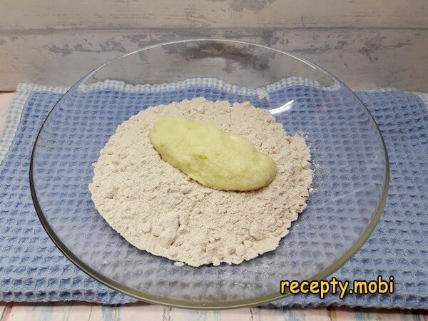 приготовление капустных оладий из сырой капусты - фото шаг 8