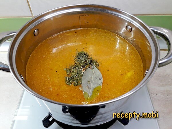 приготовление супа с фрикадельками из индейки - фото шаг 16