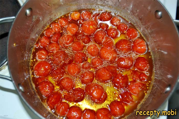 приготовление варенья из помидоров черри