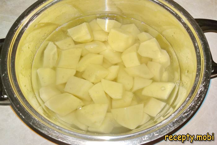 boil potatoes - photo step 2