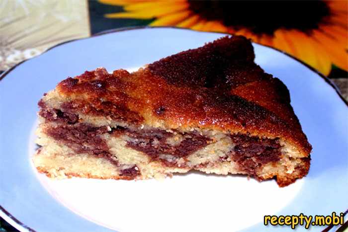 Шоколадно-ванильный пирог на кефире «Шахматка»