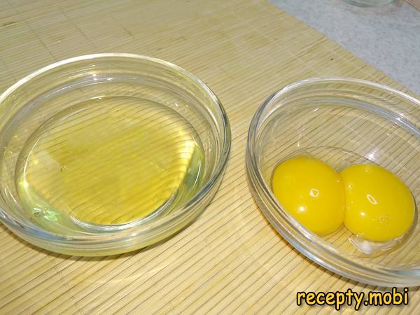 whites and yolks - photo step 5