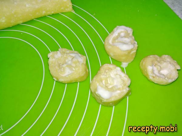 приготовление печенье творожные розочки - фото шаг 17