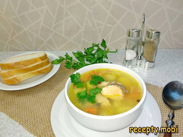 Суп из консервов горбуши с картофелем и рисом
