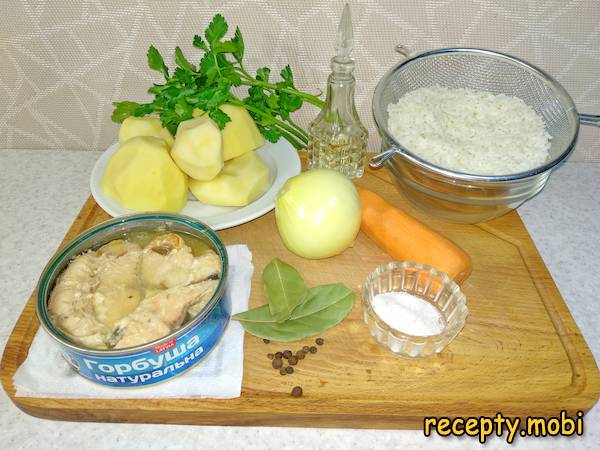 ингредиенты для приготовления супа из консервов горбуши - фото шаг 1