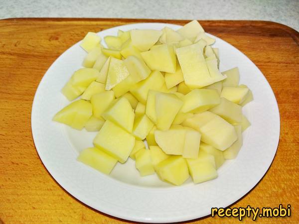 картофель нарезанный кубиками - фото шаг 7