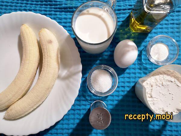Ingredients for banana pancakes - photo step 1