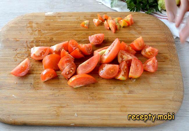 томаты нарезанные дольками - фото шаг 8