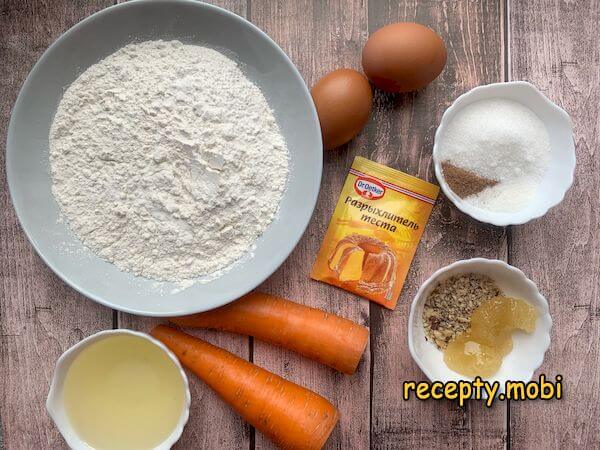 ingredients for carrot gateau with walnuts