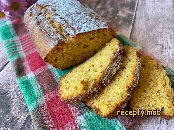 Carrot gateau with walnuts