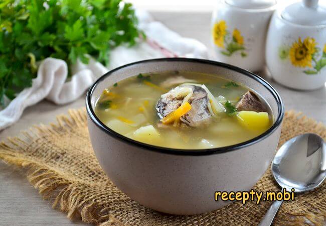Рыбный суп из консервов сардины