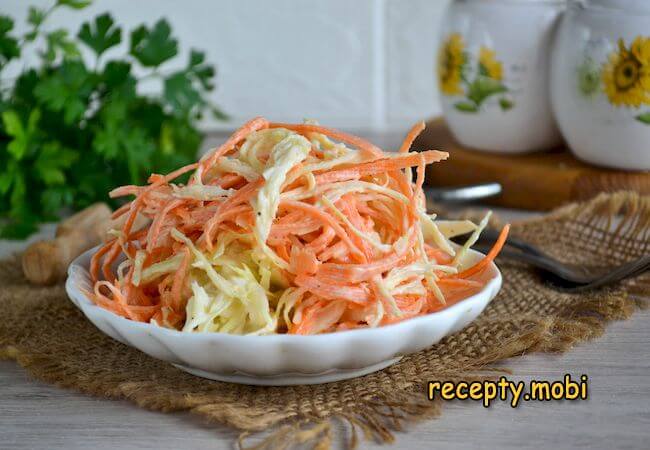 Coleslaw salad