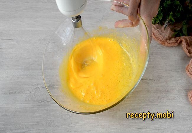 whipped yolks - photo step 6