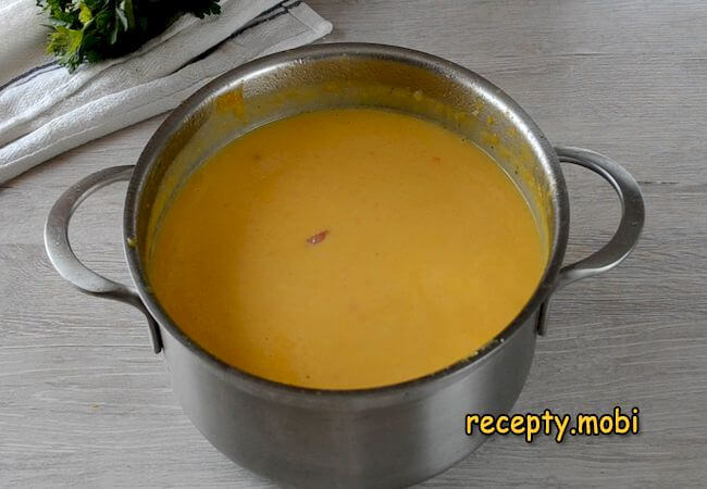 Тыквенный суп-пюре со сливками