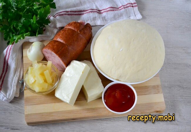 ingredients for making pizza with pineapple and ham - photo step 1