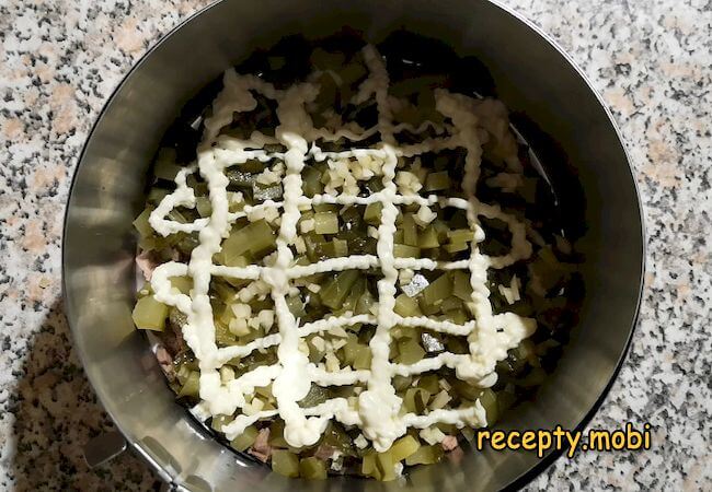 приготовление салата принц с говядиной и грецкими орехами - фото шаг 8
