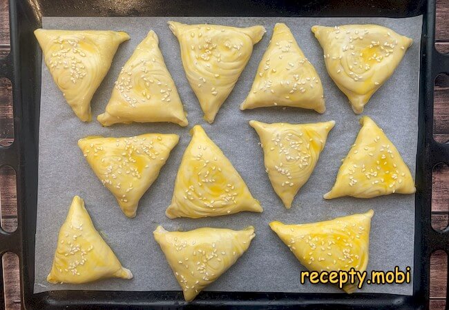 cooking samsa from puff pastry with minced meat - photo step 7