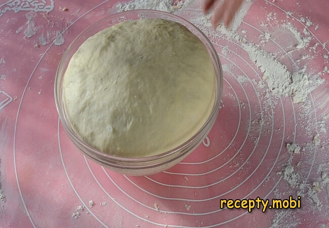 приготовление теста для пиццы на сухих дрожжах - фото шаг 6