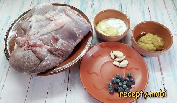 ингредиенты для приготовление бедра индейки запечённого в духовке
