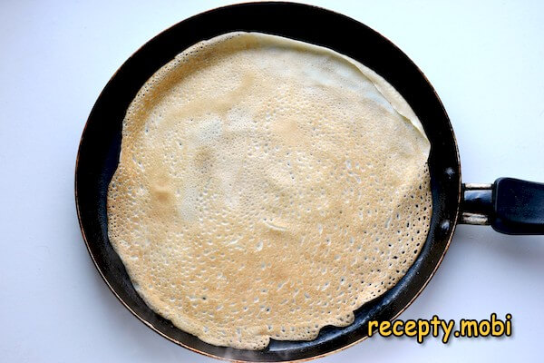 making pancakes with mineral water and milk - photo step 11