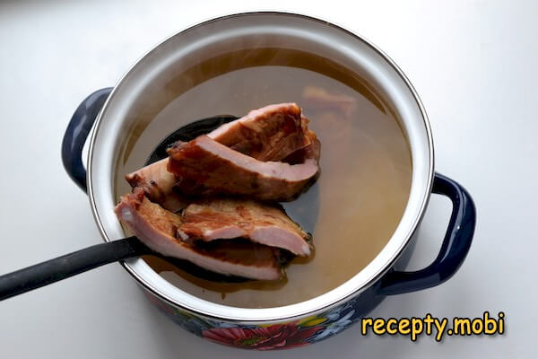 приготовление горохового супа с копчеными ребрышками - фото шаг 10