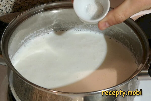 приготовление молочного супа с вермишелью - фото шаг 4