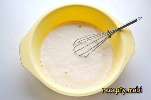 cooking dough for lean pancakes on mineral water - photo step 4