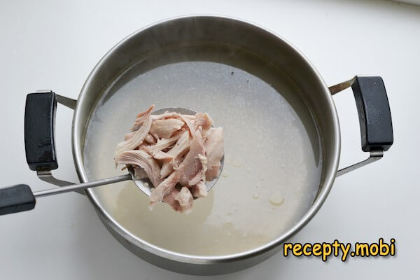 приготовление рисового супа с курицей и картошкой - фото шаг 6