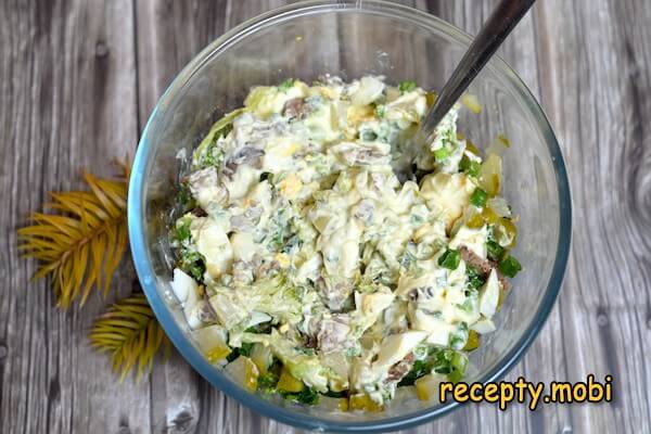 cooking salad with fried chicken liver and broccoli - photo step 11