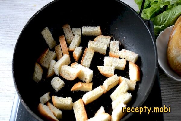 cooking croutons - photo step 3