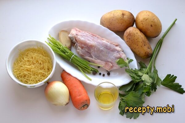 ингредиенты для супа из индейки с вермишелью с картошкой - фото шаг 1