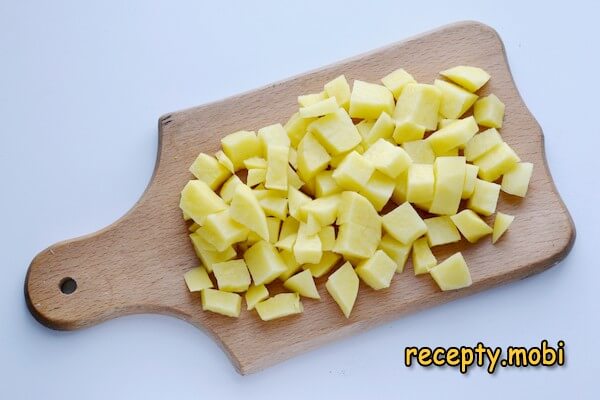 картофель нарезанный кубиком - фото шаг 5