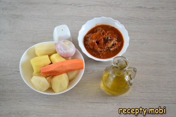 ингредиенты для супа из кильки в томатном соусе - фото шаг 1