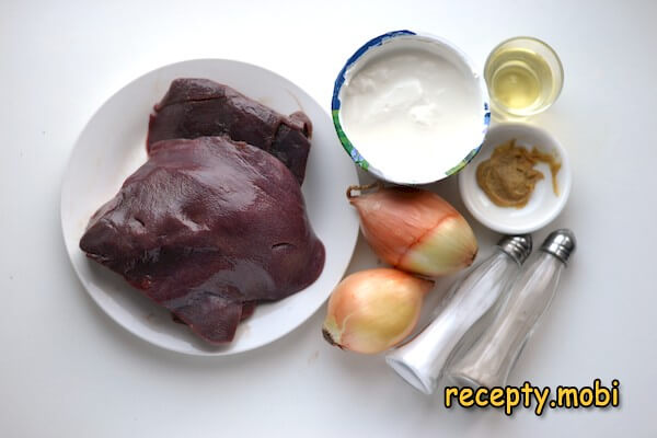 ингредиенты для приготовления свиной печени в сметане на сковороде - фото шаг 1