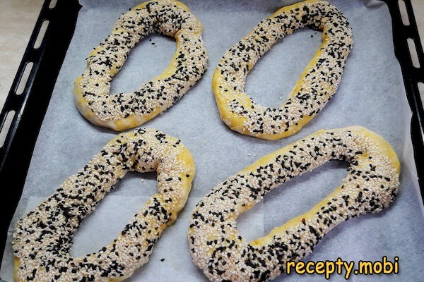 cooking turkish bagels with sesame - photo step 10