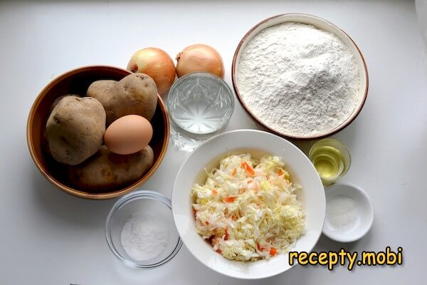 ингредиенты для приготовление вареников с картошкой и квашеной капустой - фото шаг 1