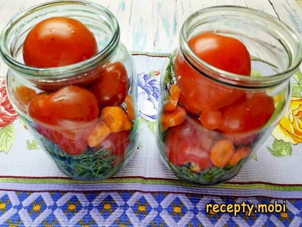 pomidory s morkovnoj botvoj na zimu 4