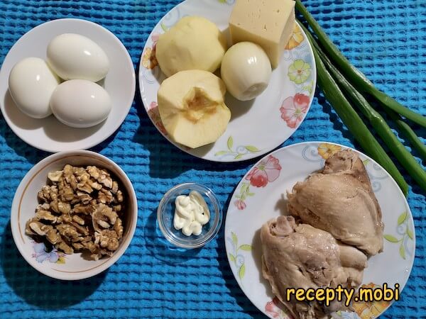 ingredients for making turtle salad - photo step 1