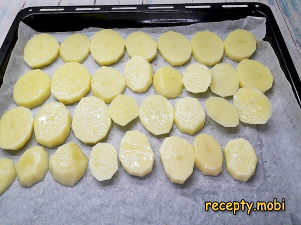 картофель нарезанный - фото шаг 5
