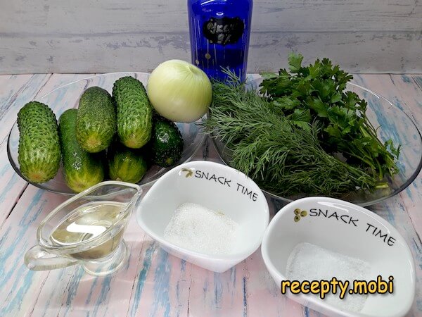 ингредиенты для салата нежинского из огурцов на зиму - фото шаг 1