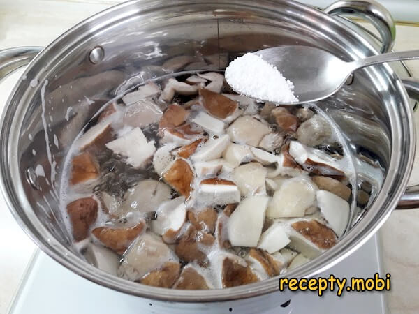 приготовления супа из свежих белых грибов с картошкой - фото шаг 8