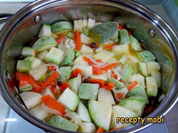 приготовление супа-пюре из кабачков и картофеля - фото шаг 14