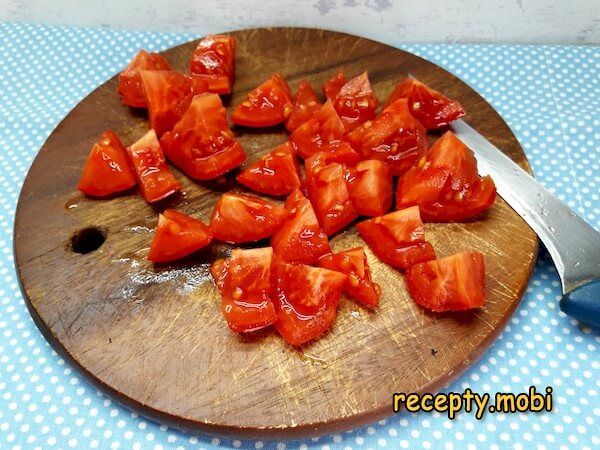нарезанный томат - фото шаг 6