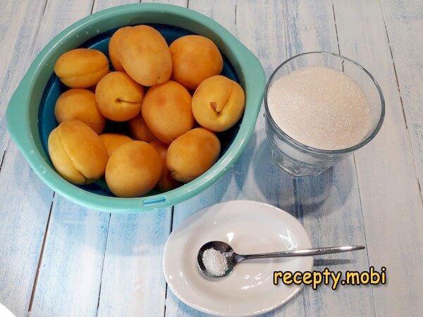 ингредиенты для приготовления компота из абрикосов на зиму - фото шаг 1