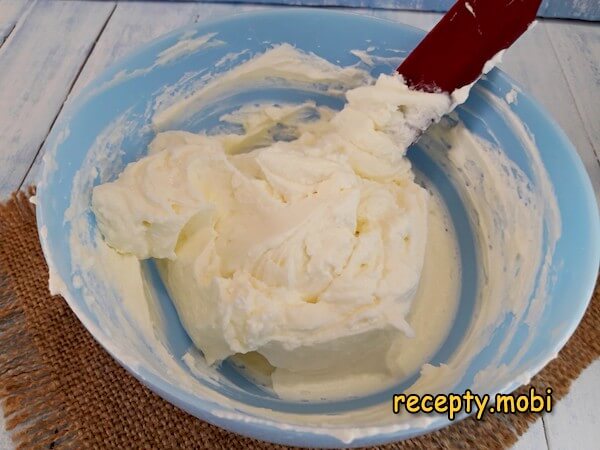 приготовление крем чиза для торта на сливках - фото шаг 7