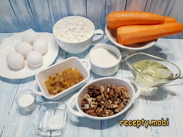 ингредиенты для приготовления морковного пирога с грецкими орехами - фото шаг 1