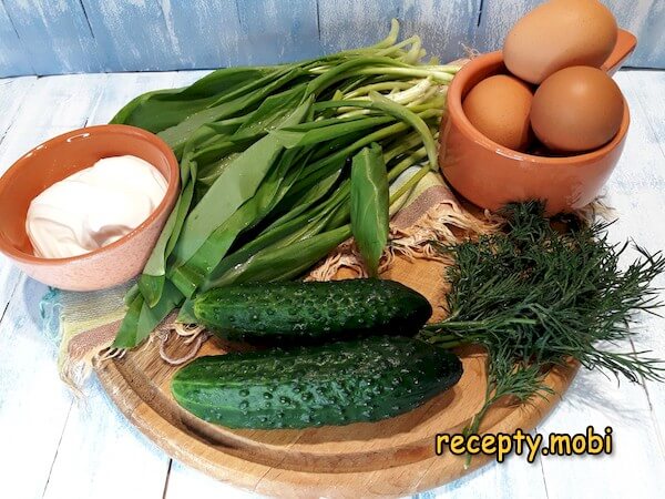 ингредиенты для приготовления салата из черемши с яйцом и огурцом - фото шаг 1
