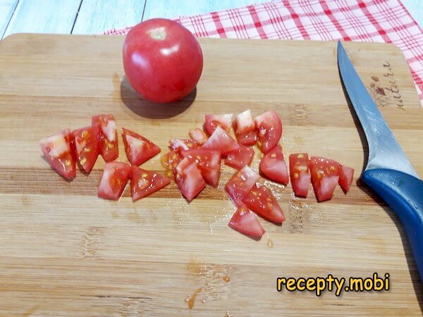нарезанный томат - фото шаг 12