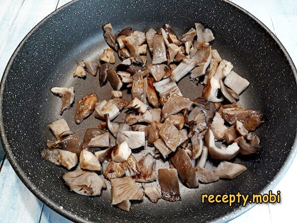 жареные грибы - фото шаг 9